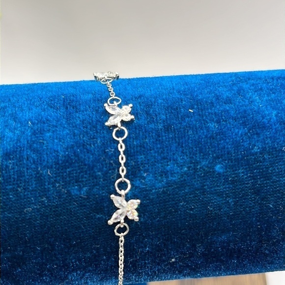 🎀 Butterflies Bracelet 3 butterfly with pave stone. Past present future 925 - Picture 1 of 10